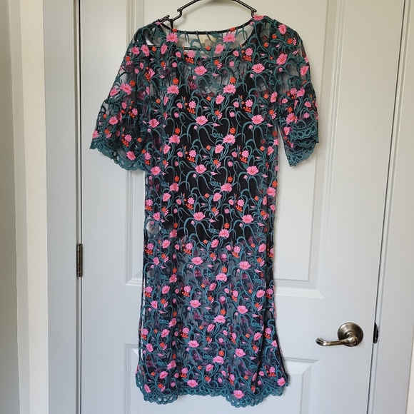 Moulinette Soeurs Embroidered Tunic - Picture 2 of 9